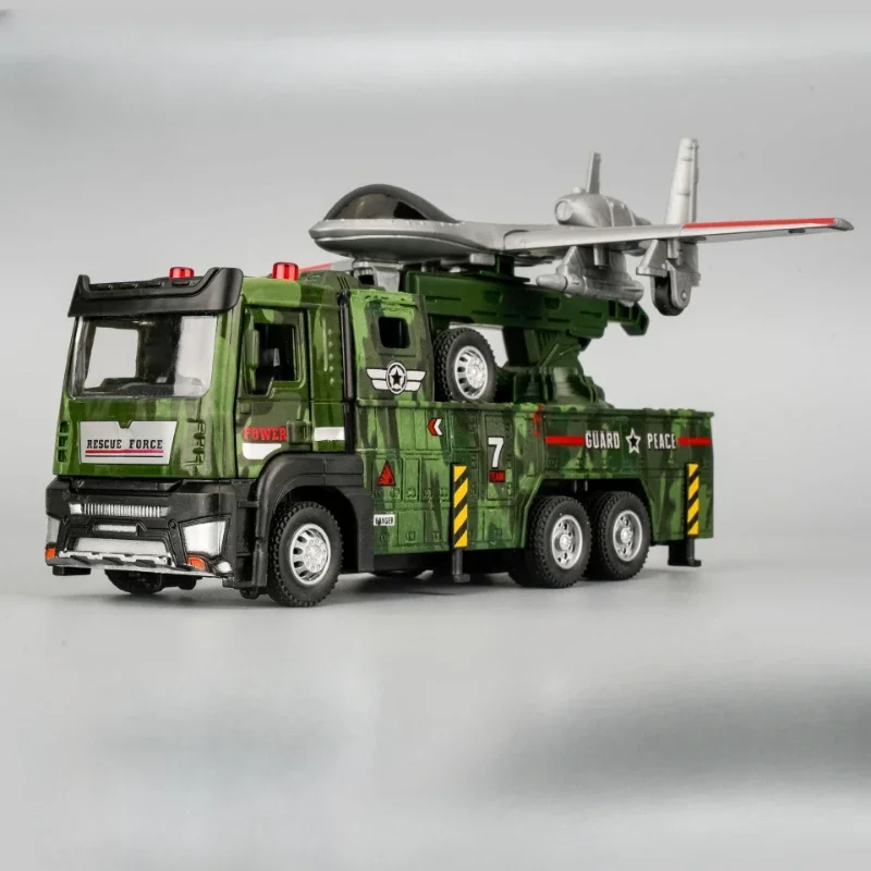 One-Click Ejection Launch รถรถของเล่นจําลองทหารรถเด็ก 1/32 Scale เสียงและแสงดึงกลับของขวัญ