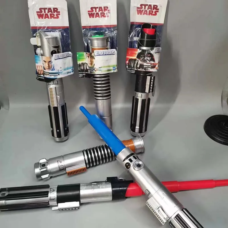 Hasbro Genuine Bulk Star Wars Retractable Lightsaber Throwing Sword (Non-Glowing Lightsaber) Tide Play Ornaments Collection view 4