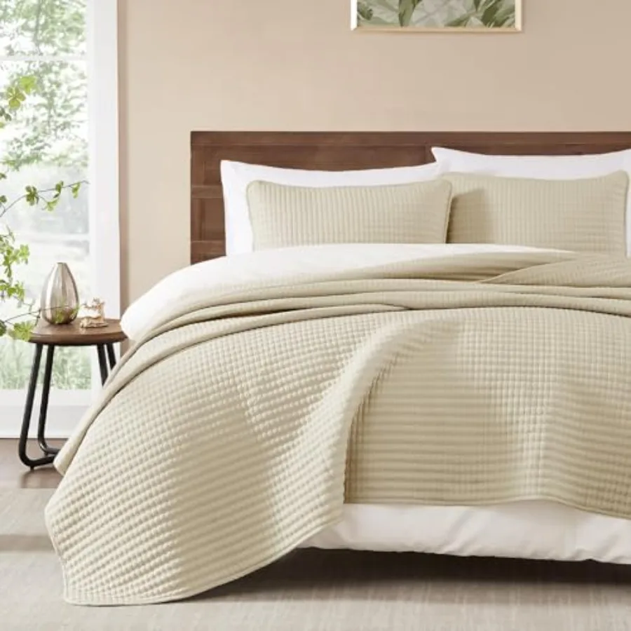 

Quilt-3 Pieces Lightweight Bedspreads Size Quilt Bedding Set for All Seasons, Soft Summer Coverlet with 2 Pillow Shams, Couch