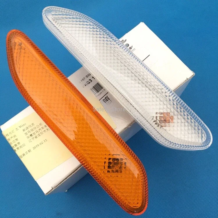 

1PC Suitable for BMW Mini Countryman white yellow leaf panel light turn signal light R60R61