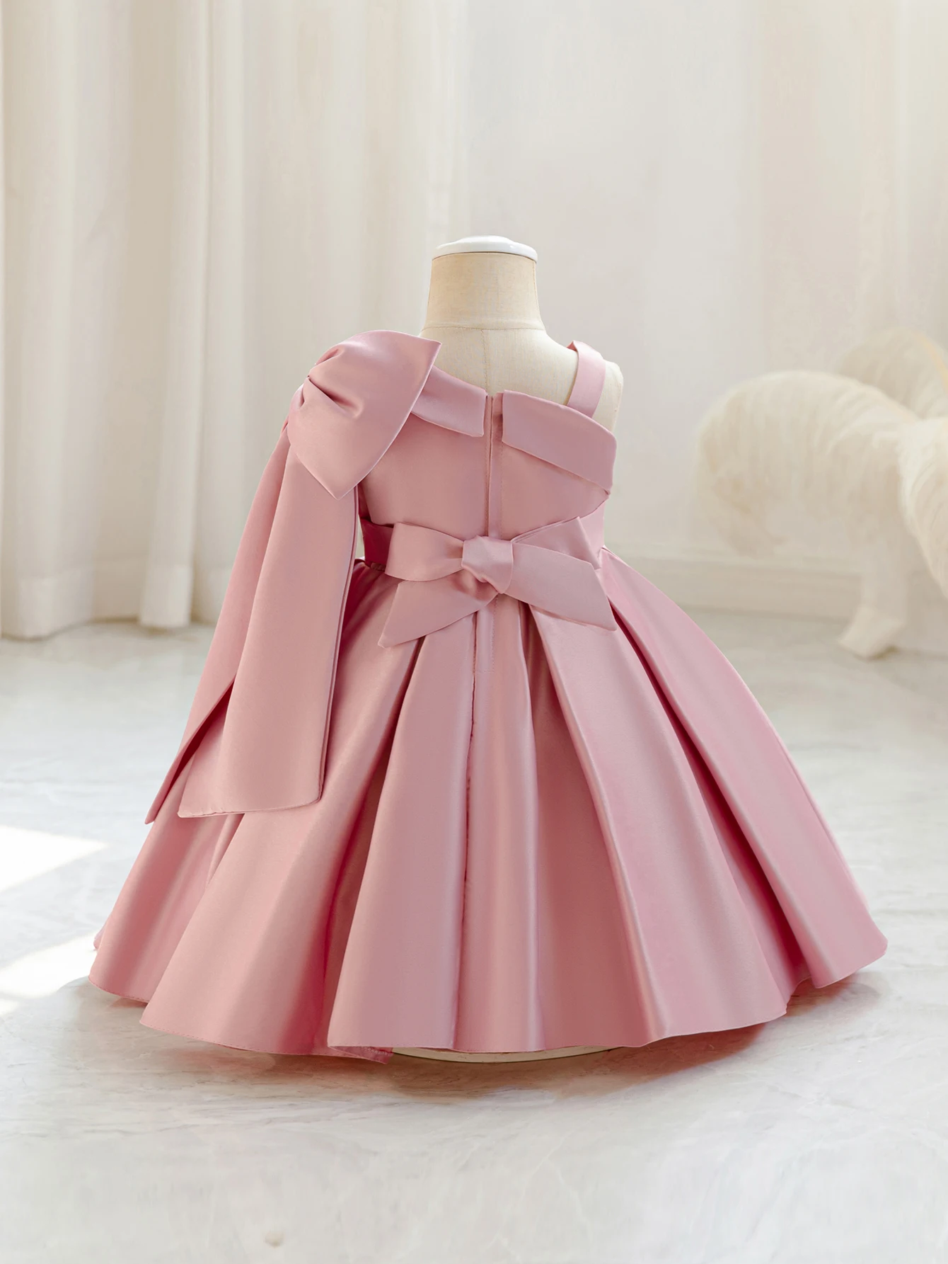Children's 1st Birthday Dress with Bow, Princess Skirt, Girls' Flower Girl Dress, High-End Woven Dress, Back-to-School Season