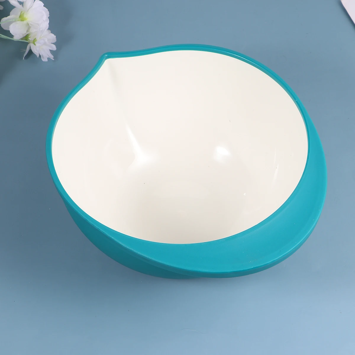 

Multifunctional Plastic Salad Mixing Bowls Anti-skid Vegetable Bowls Practical Wide Brim Handle Snack Plate for Home Kitchen (Wh