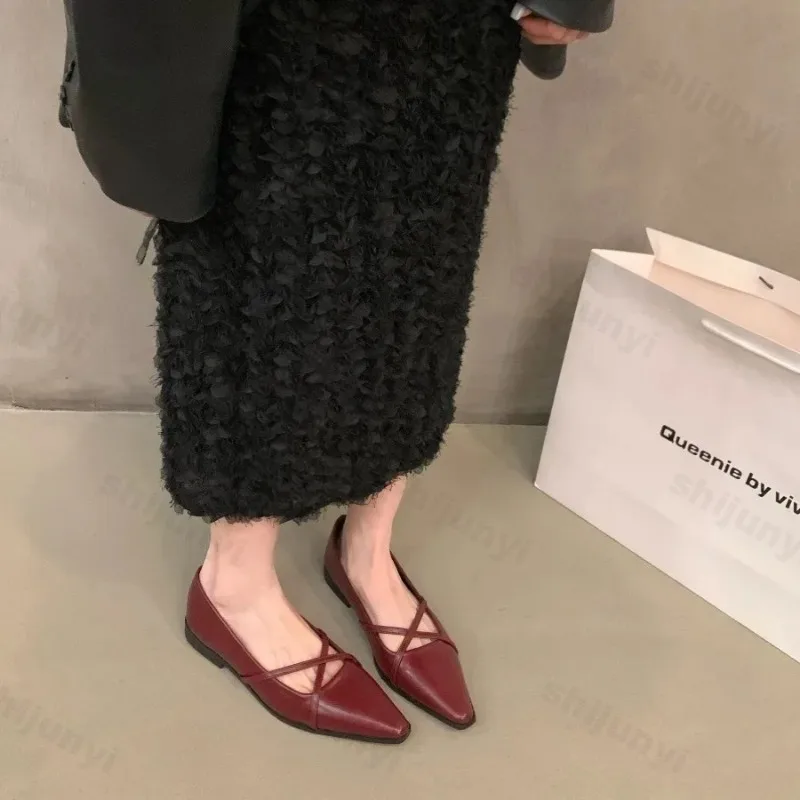 Fashion Cross Strap Women Mary Jane Shoes New 2025 Autumn Pointed Toe Dress Flat Shoe Ladies Red Soft Sole Ballet Shoes Zapatos