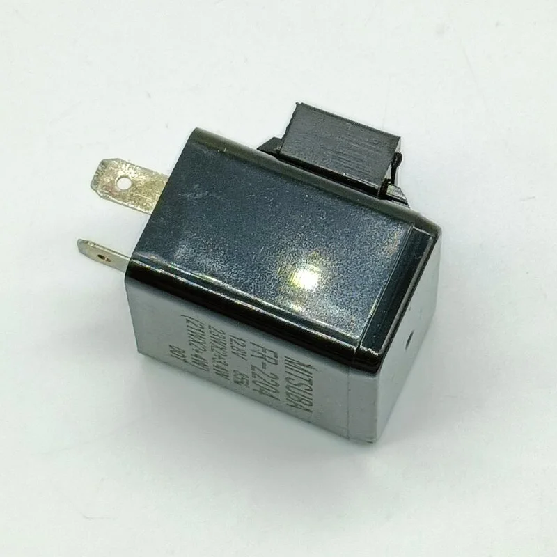 Turn Signal Relay For Kawasaki KLX650 Motard 1993-1996 AR125 1988-1991 BN125 Eliminator125 2001-2009 EN500 Vulcan 500 1990-1996