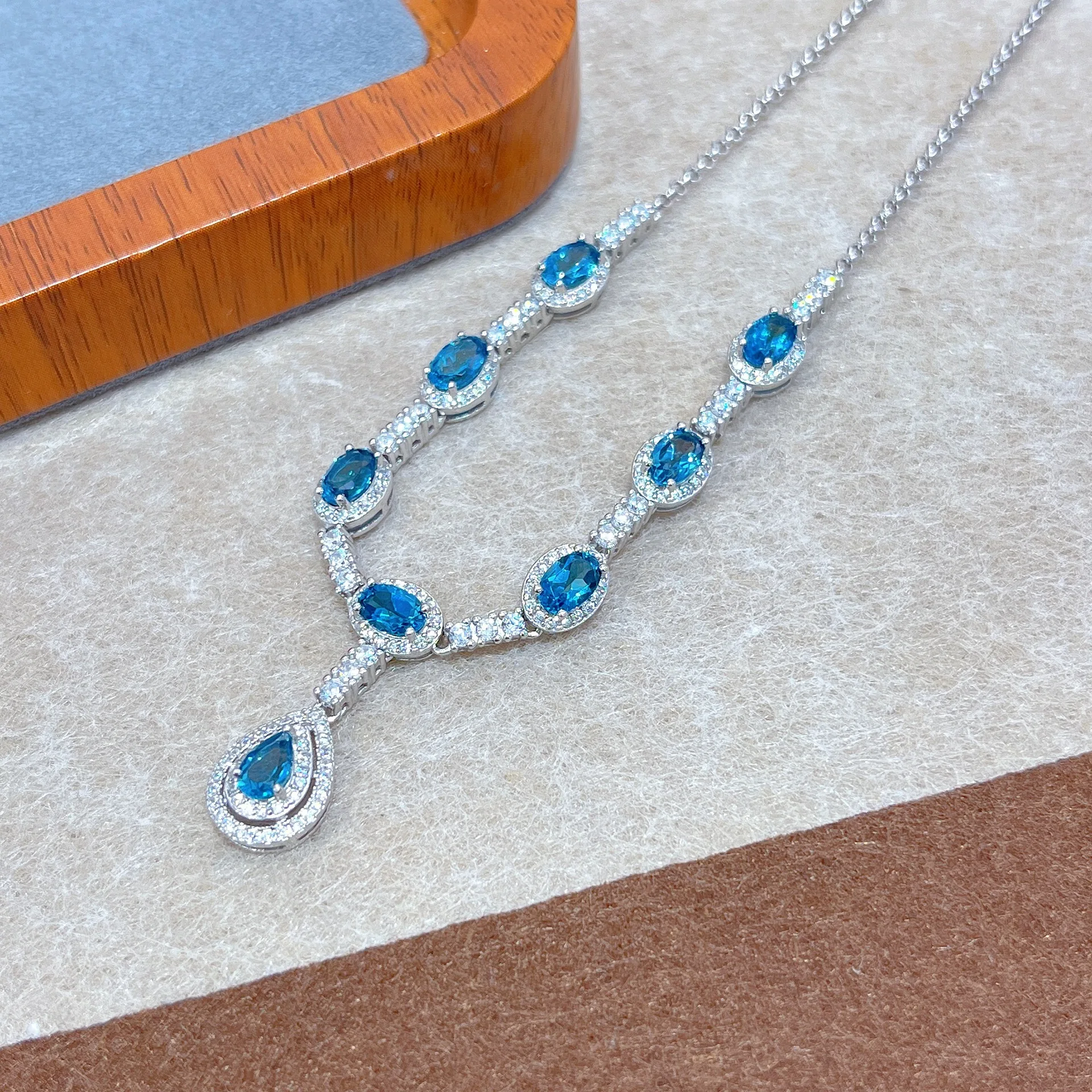 

Серебряное ожерелье S925 с топазом, основной камень 4x6 мм, ювелирное украшение с кристаллами, подарок для женщин