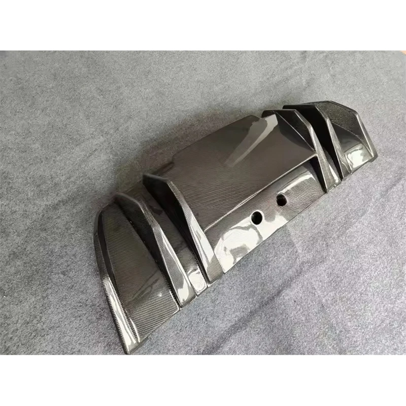 Diffusore per labbro posteriore con divisore in fibra di carbonio R8 adatto per Audi R8 V8 V10 Gen1 2008-2015 Ture Factory Fitment