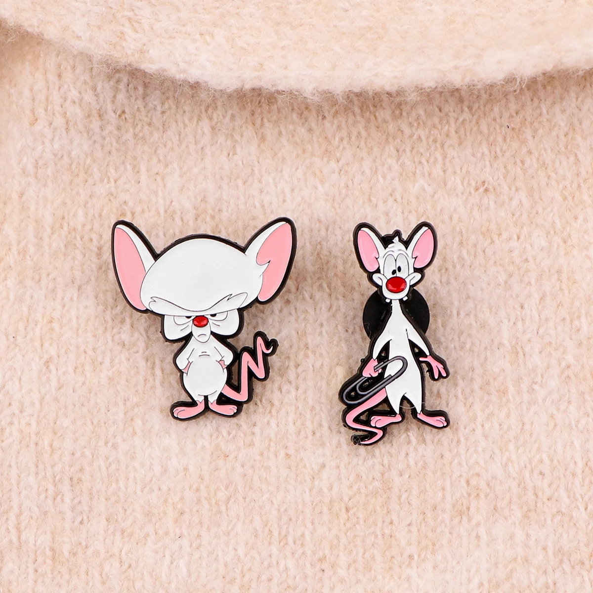 9-teiliges süßes Emaille-Pin-Set, Cartoon-Maus-Brosche für Mantel, Damenbroschen, Kragen- und Reversnadeln, Metallabzeichen, Schmuck, Geschenk für Freunde – Detail 7