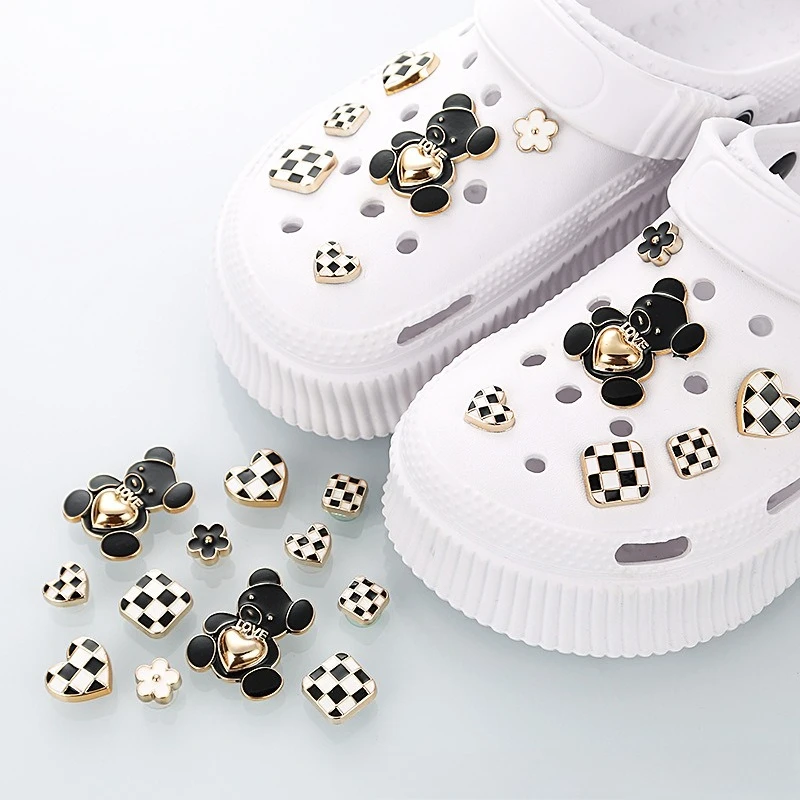 

YNPO 12pcs A Cute Large Black Bear Inlaid with Heart Shape DIY Shoe Buckle Decoration Black and White Flowers Shoes Accessories