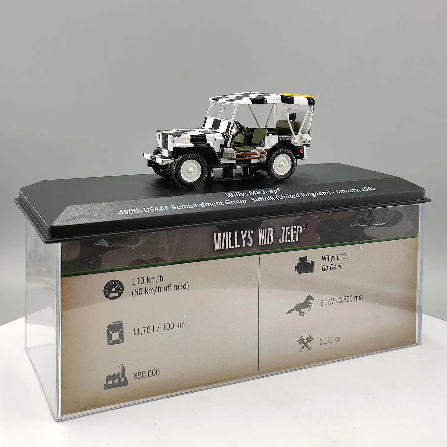 modele-de-voiture-en-alliage-mb-jeep-a-l'echelle-1-43