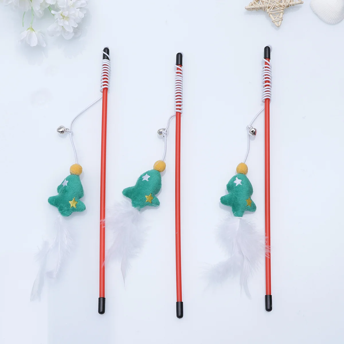 

3 pcs Christmas Themed Cat Teasing Stick Interactive For Pet Cats Training Wand Exercise Play Strengthen Bond Release Stress