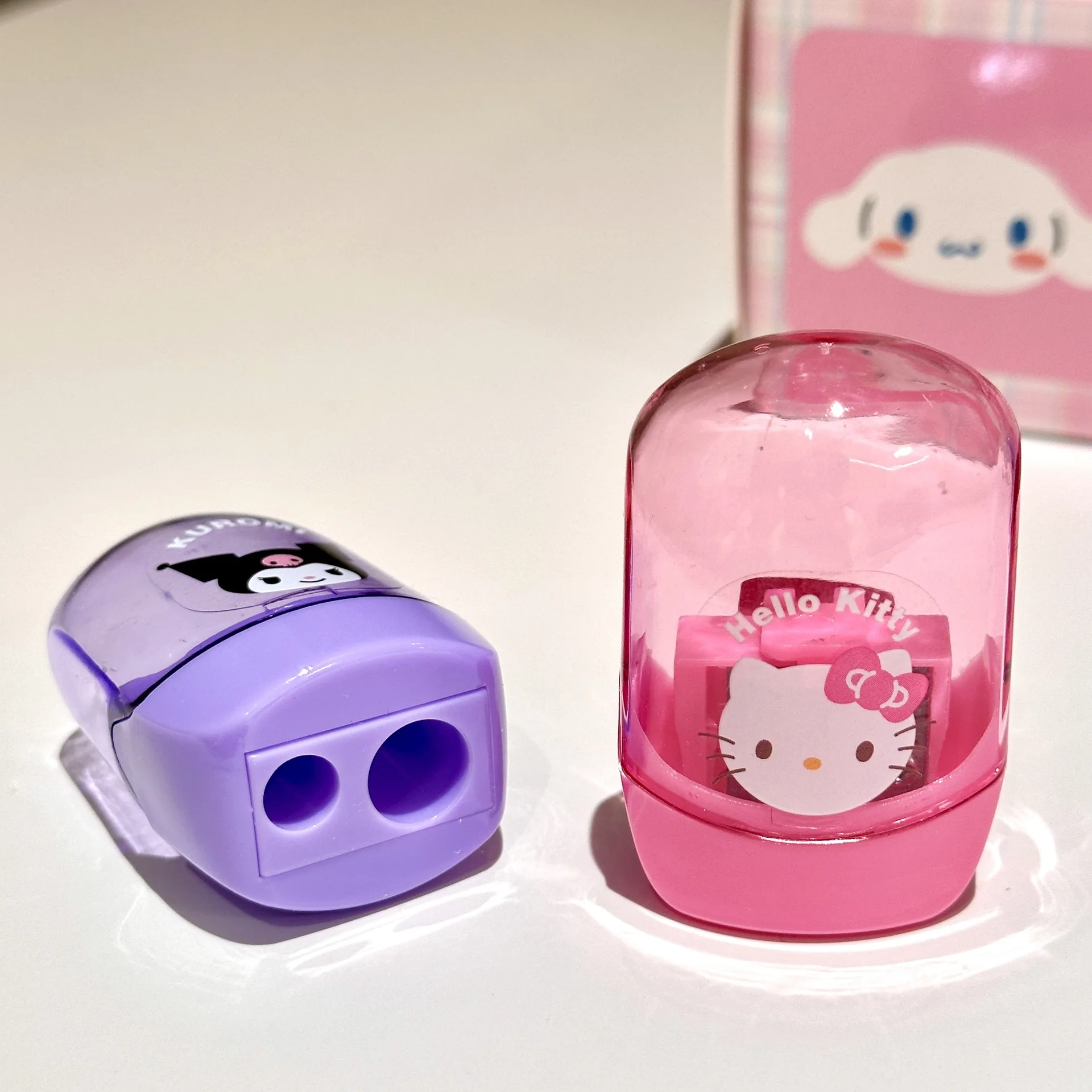 جديد Kpop شيطان الصيادين ثقب مزدوج براية أقلام الكرتون المحمولة براية أقلام مبراة مجموعة للعب الملونة