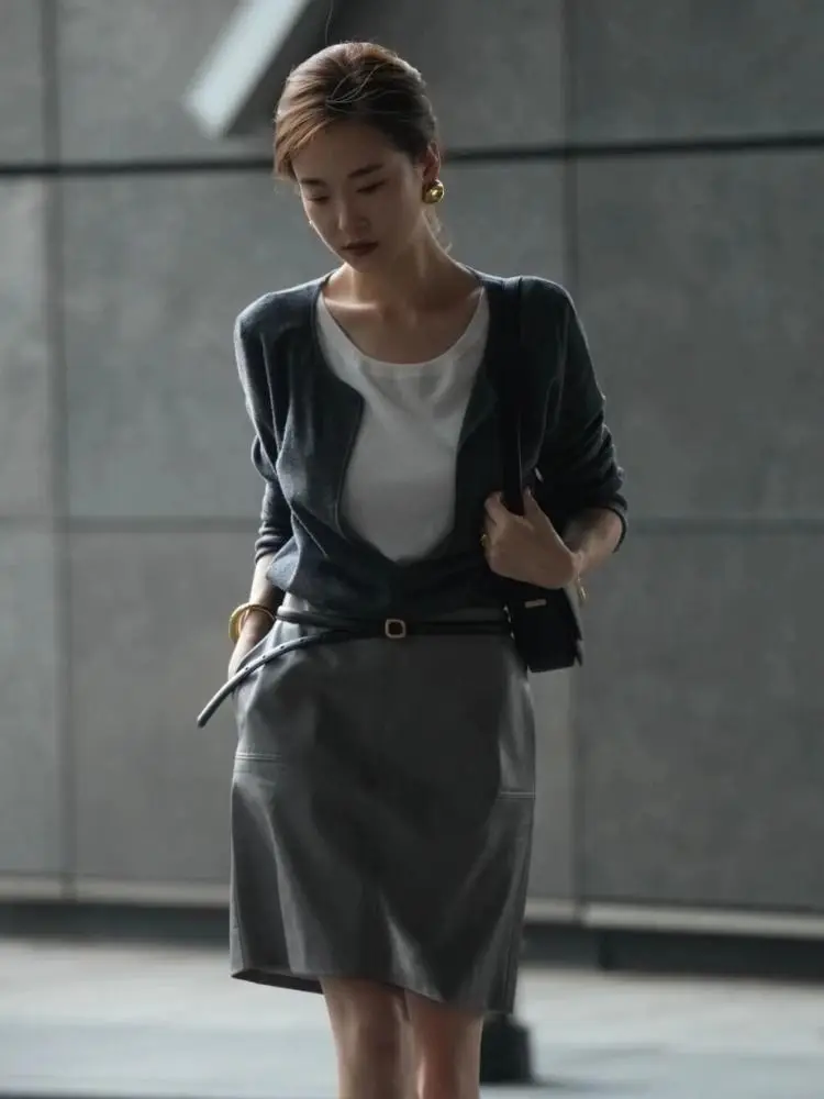 

Женская осенняя футболка с длинными рукавами French Laiser Temperament, эластичный контрастный цвет, искусственный комплект из двух частей, верхняя юбка, костюм