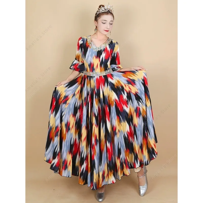Nuevo vestido de baile chino de Xinjiang para mujer, traje de actuación uigur de manga corta de verano