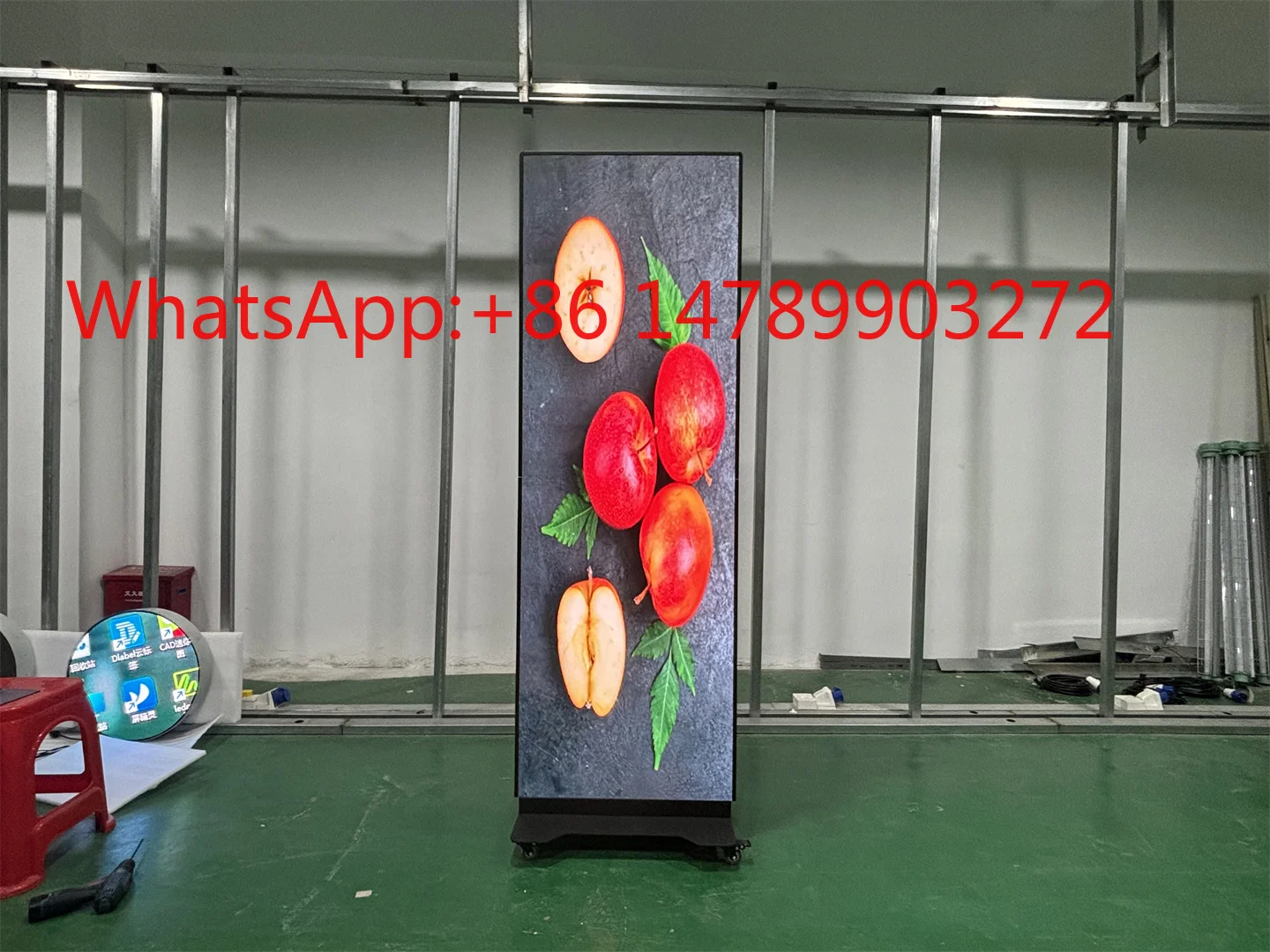 8K HDR10+ Sunlight Readable Foldable Spliced LED Poster Indoor Commercial Screen