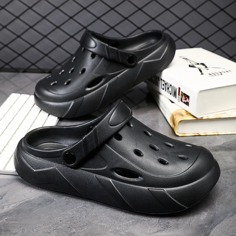 Black Men Slipper Flat Shoes Summer Beach Sandals Clogs Women Casual Sports Indoor House Sneaker Slipper for Men 