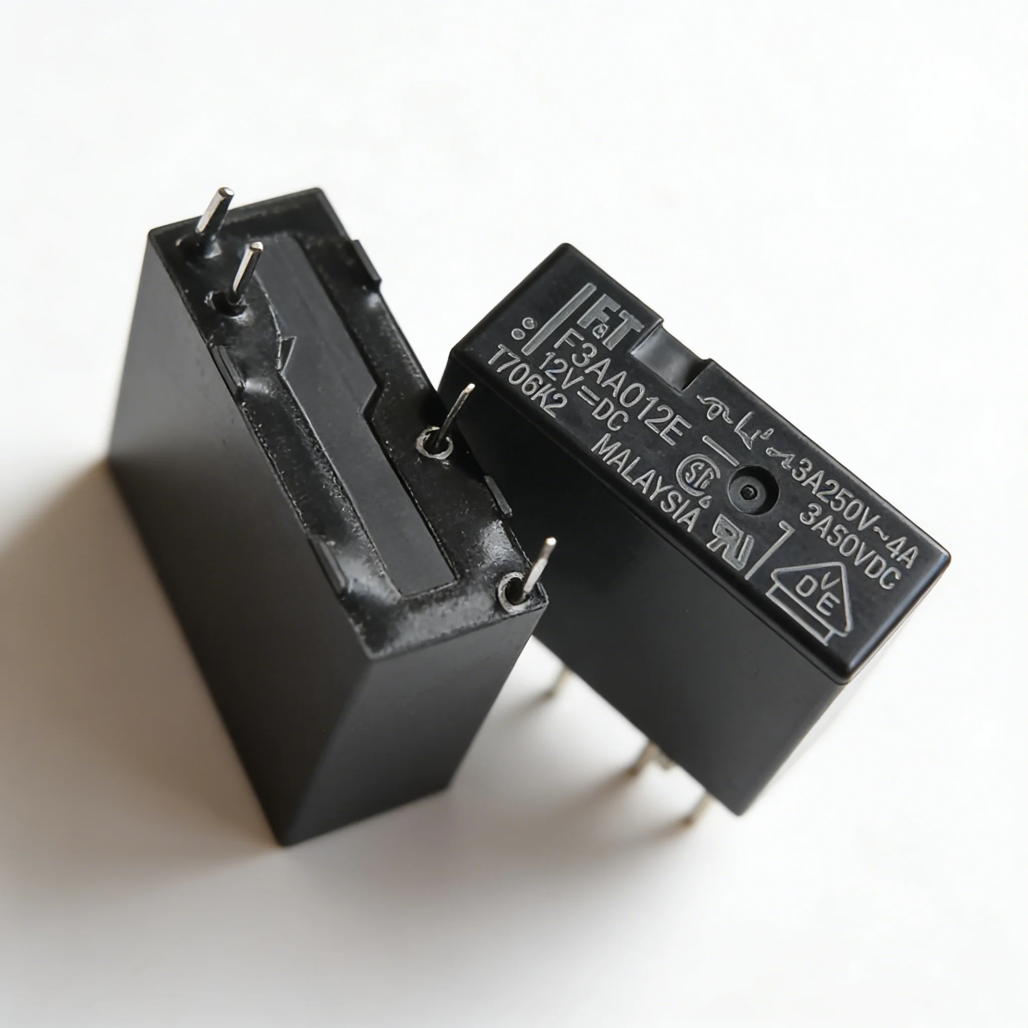 F3AA012E F3AA005E Power Relay 24V DC Coil 5A SPST PCB Mount Through Hole F3 Series