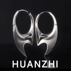 HUANZHI Silver Color Unique Personalized Earrings Cyberpunk Minimalist Unisex Earrings Trendy Party Jewelry for Women Men 2024