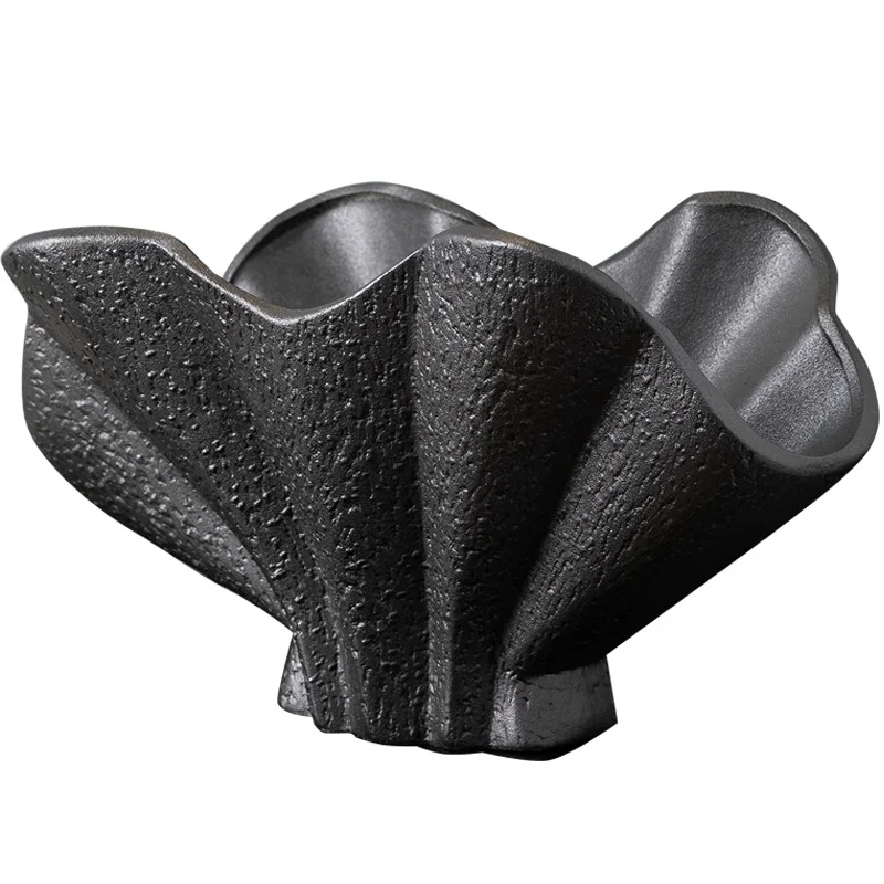 

Creative soft shell-shaped ceramic vase, flower insert countertop entrance model room dining table ornament