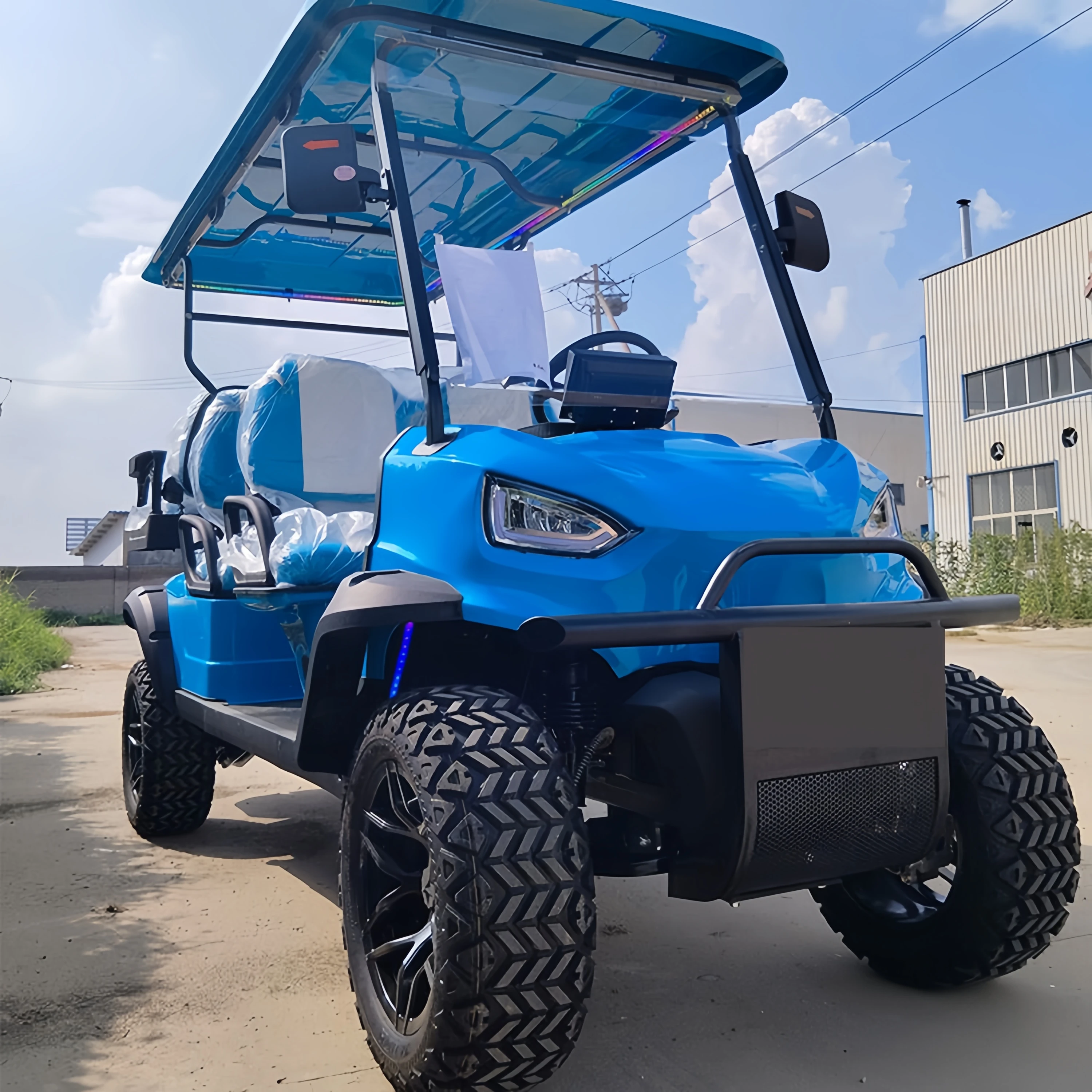 Carro de golfe elétrico de 4/6 lugares com bateria de lítio movida a energia solar Utility Buggy Golf Car