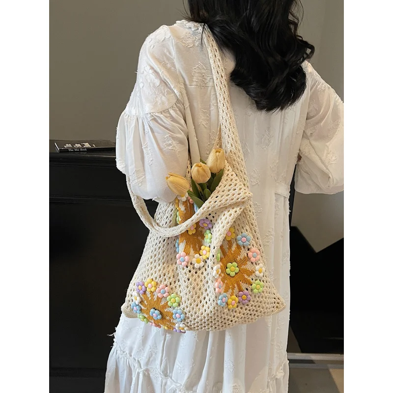 New autumn style forest-themed fresh hollow-out knitted bag for women, suitable for beach vacations, shoulder bag