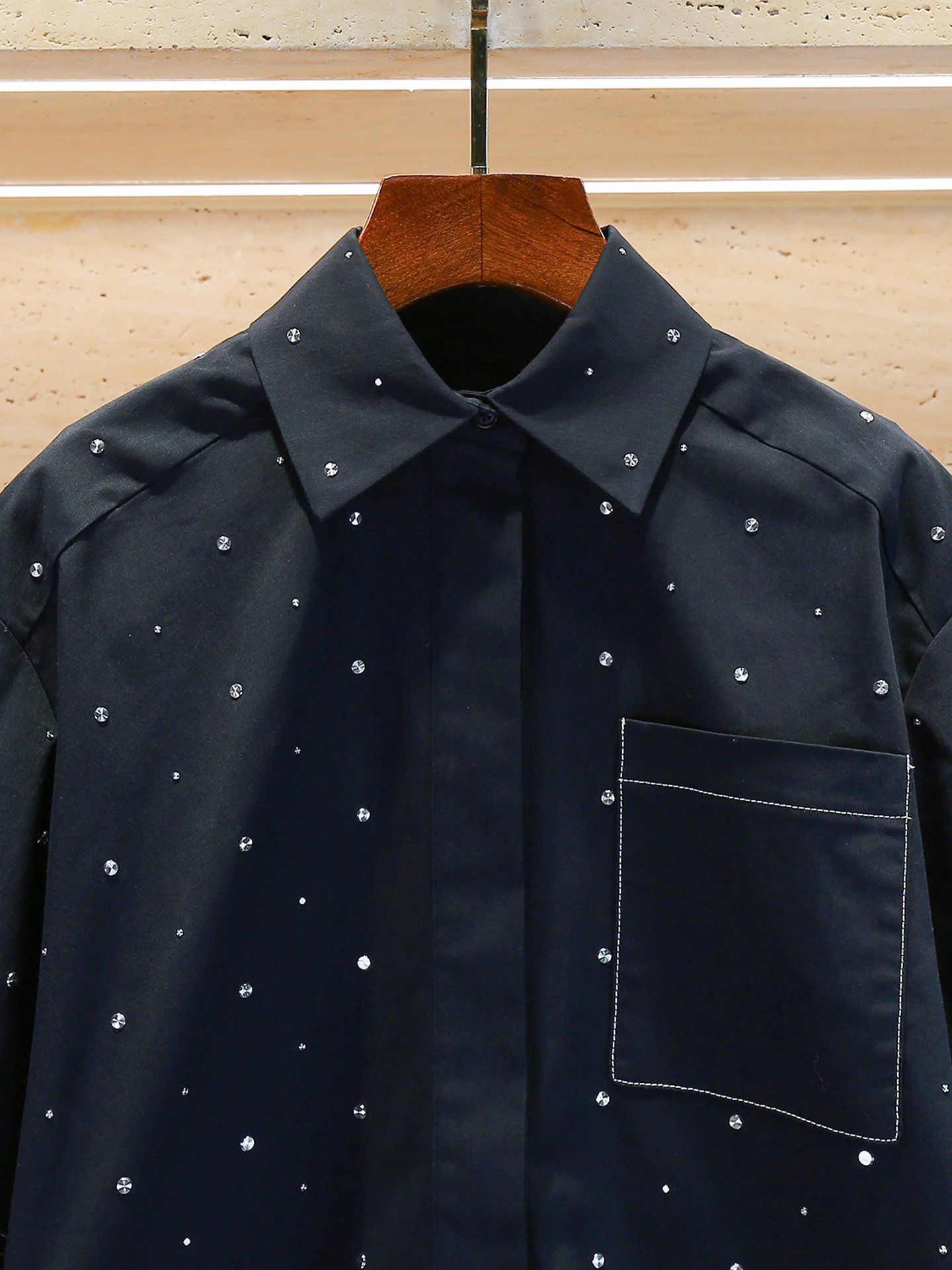 

M Home Nan You High End Women's Summer 2025 Loose Casual Glitter Collar irt Top Ele Commute Sle Regular Sve Length