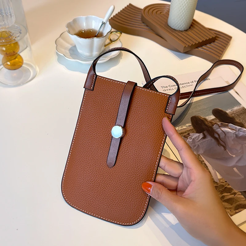 GENUINE LEATHER Cowhide Mobile Phone Bag Female Messenger Bag Simple Leather Lightweight Small Bag for Mobile Phone