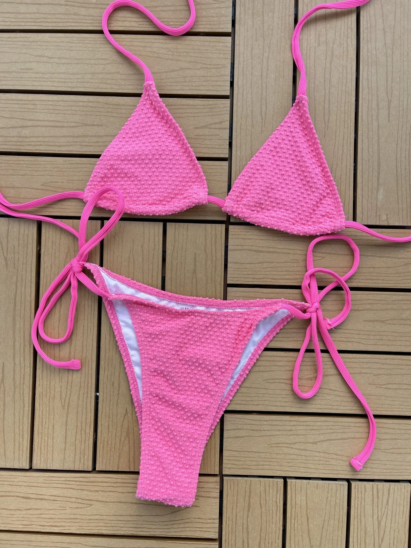 

Solid Color Low Waist Thong Swimsuit Women 2025 Summer New 2-piece Mini Bikini Sexy Halter Backless Bathing Suit Beach Swimwear