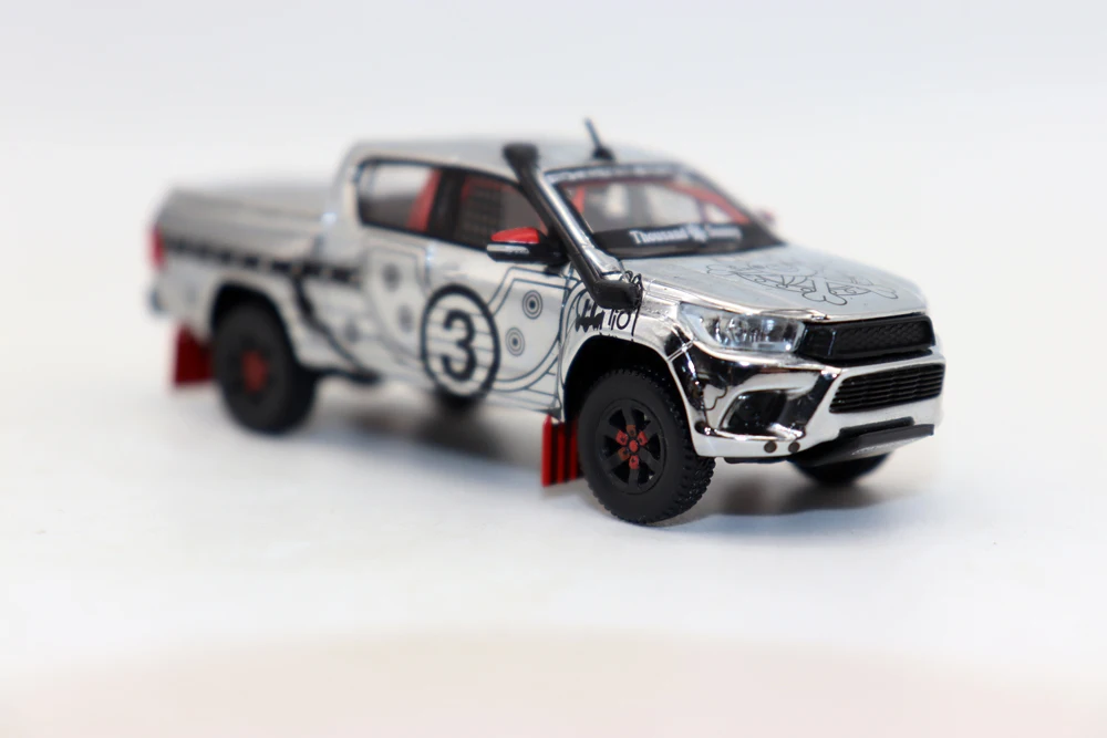 New TW 1:64 Hilux Pickup Truck Diecast Simulation Alloy Toy Car Model for Collection Gift