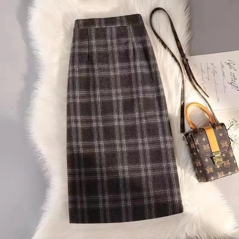 

Vintage Plaid Skirts for Women Autumn Streetwear Faux Wool Back Slit A Line Skirts Korean High Waist Preppy Casual Midi Skirts