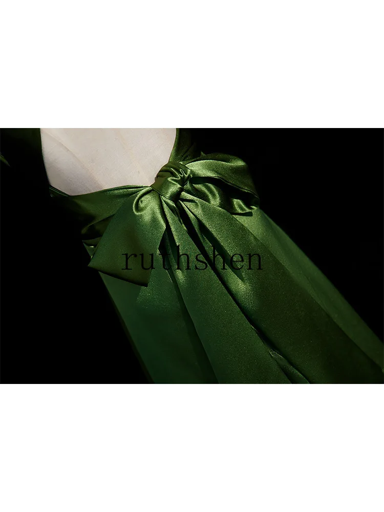 Abendkleider Elegante Longo Verde Cetim Vestidos de Noite Halter Plissado Vestido de Baile para As Mulheres فسات -.maveraOcasião Formal Personalizado