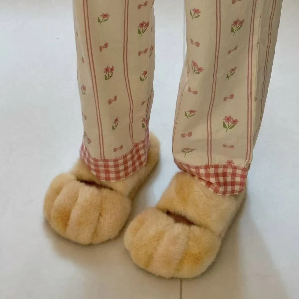 New Cute Fluffy Bear Paw Slippers Women Winter Plush Room Shoes Woman Faux Fur Warm Winter Indoor Furry Slides Sandals Cat Claw - view 5