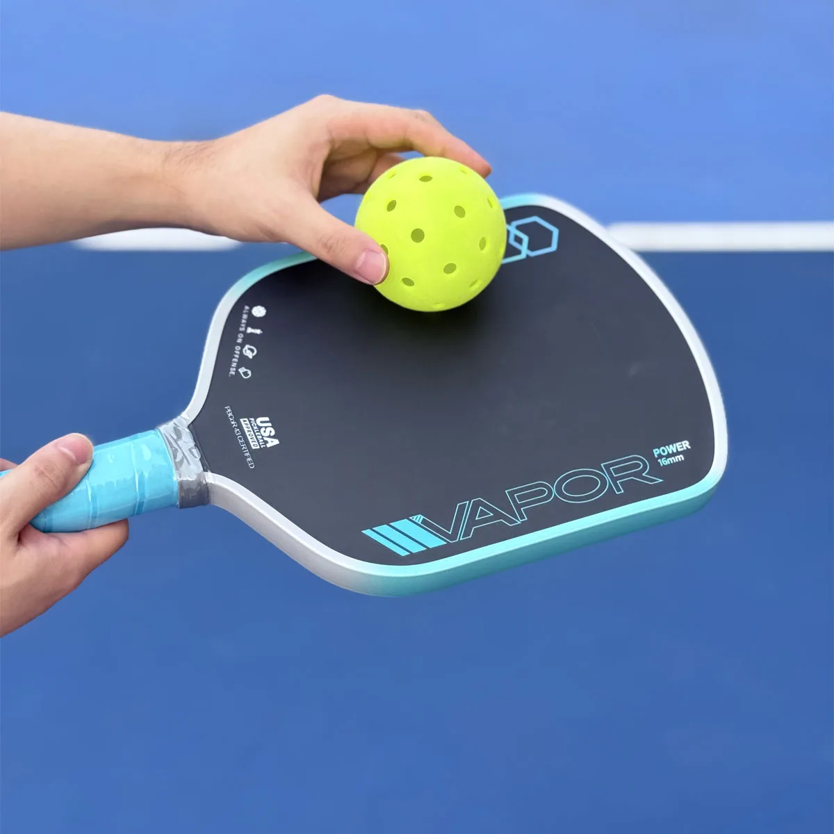 

Vapor Power Pickleball Paddles Floating Polypropylene Honeycomb Core Surrounded By Closed Cell Eva Foam