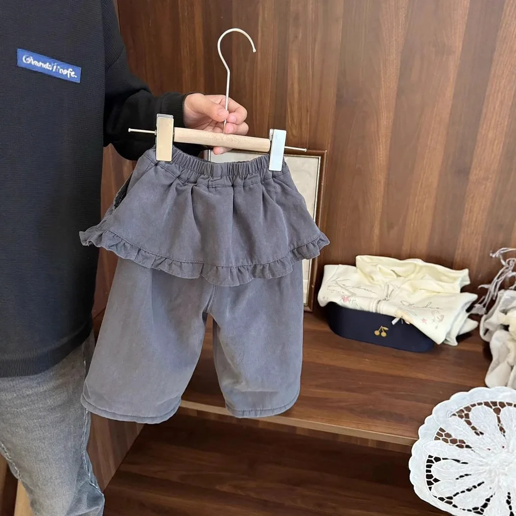 Girls' Winter Casual Pants Baby Children's Korean Thickened Integrated Velvet Fake Two-piece Fart Curtain Culottes