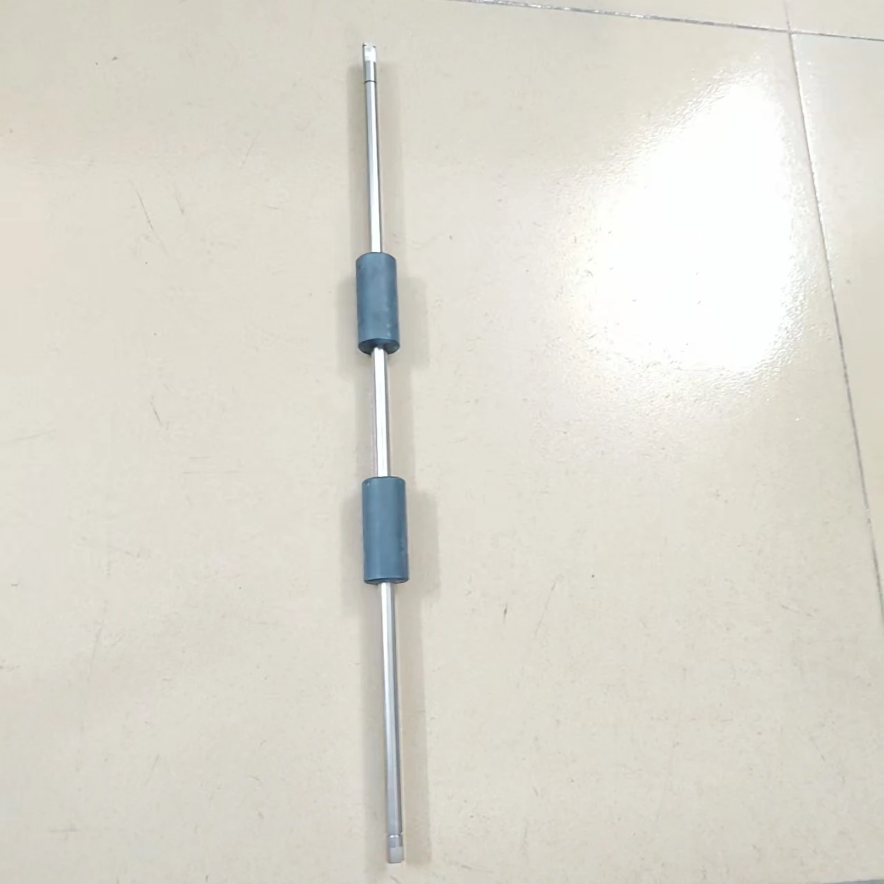 

Оригинальный приводной ролик подачи бумаги для дубликатора, подходящий для RISO COMCOLOR 050-64106