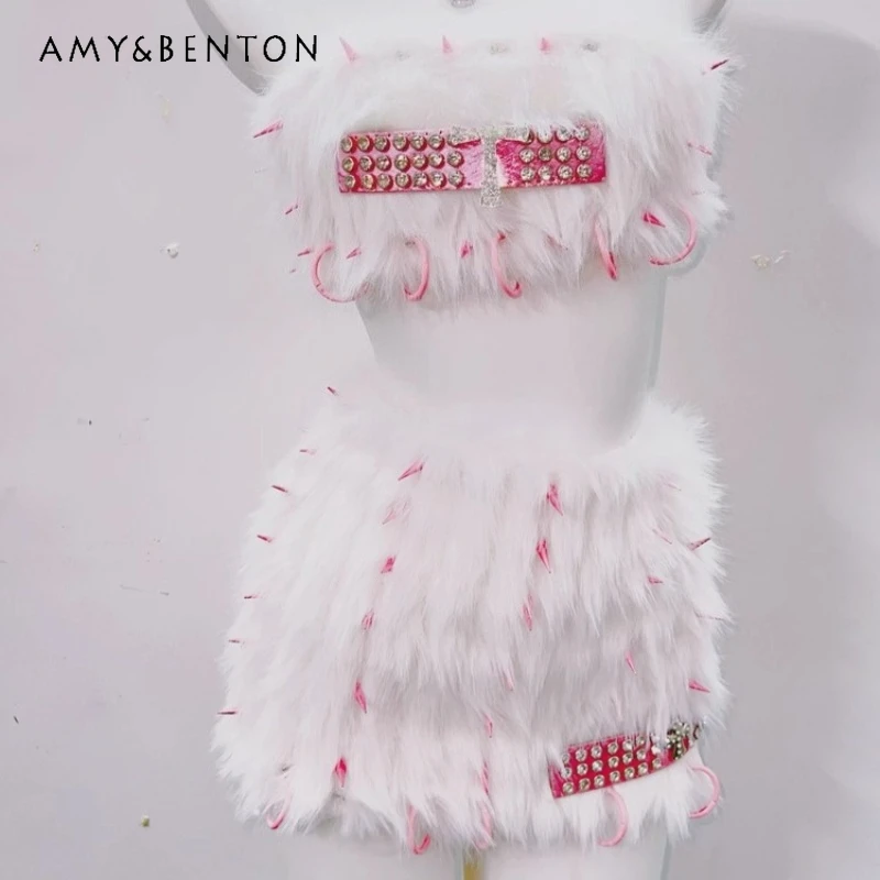 

Punk Style Design White Furry Rivet Women's Tube Top 2025 Autumn Winter New Gothic Sweet Cool Faux Fur Mini Skirts Sets Ladies