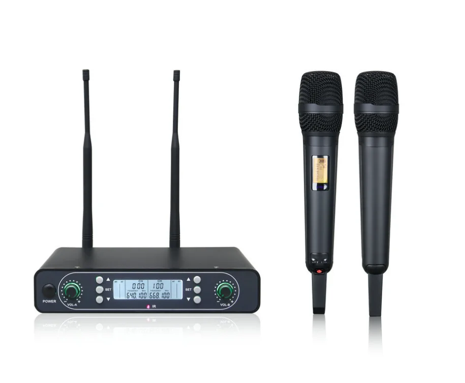 

GPUB New Product Professional Wireless Vocal Mic Set 2 UHF Dynamic Handheld Wireless Microphone