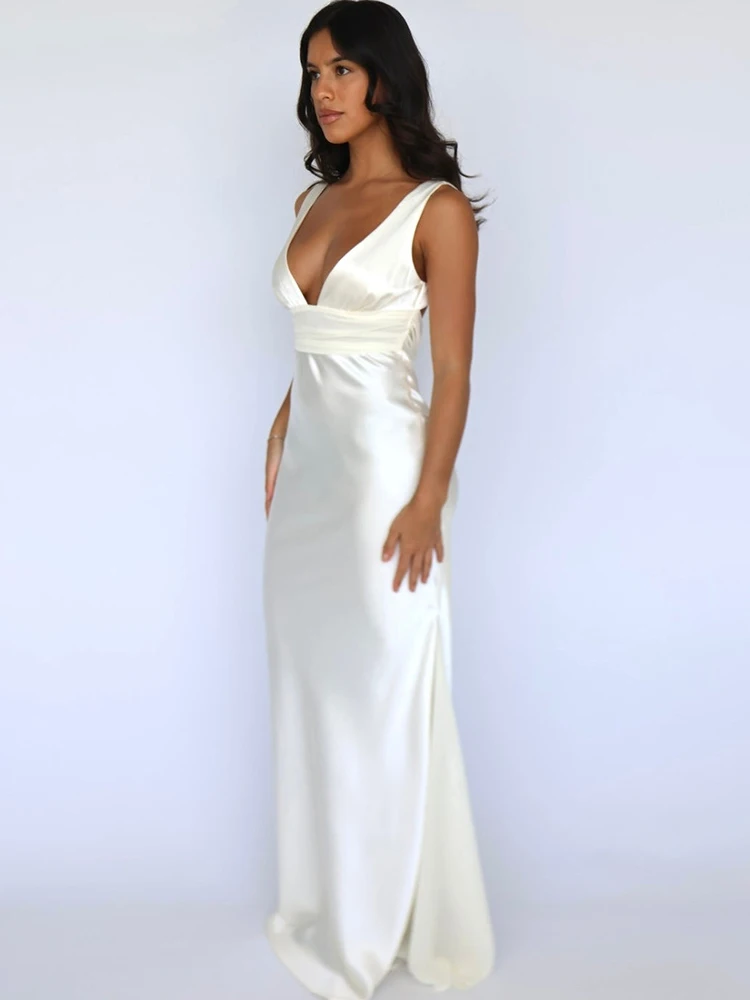 Julissa mo cetim sexy com decote em v pérola corrente feminino maxi vestido cinta de espaguete vestido de cintura alta inverno fino elegante clube vestido de festa