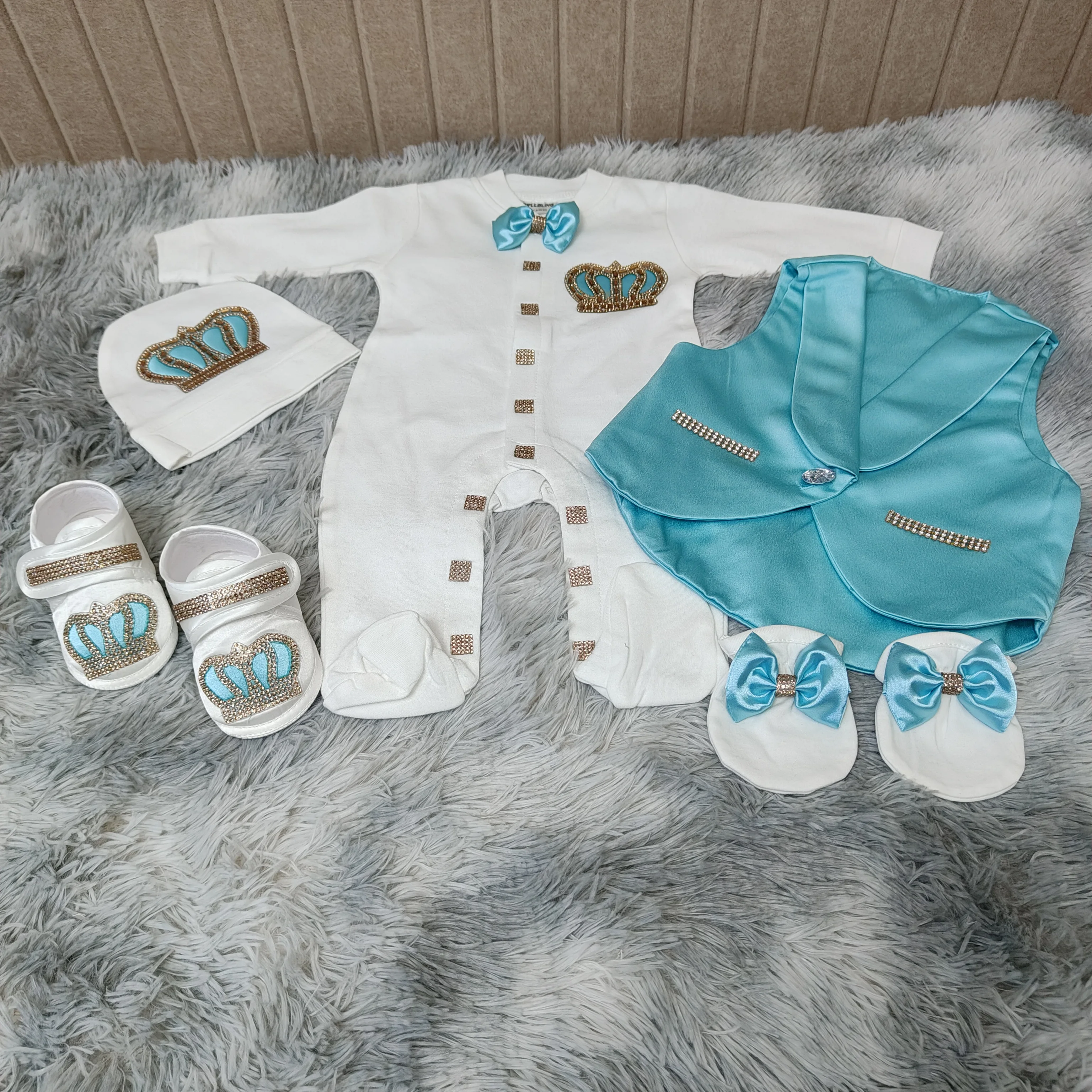 Baby Boy Suit Set Baptism - طقم ملابس ملكي رائع للمواليد الجدد