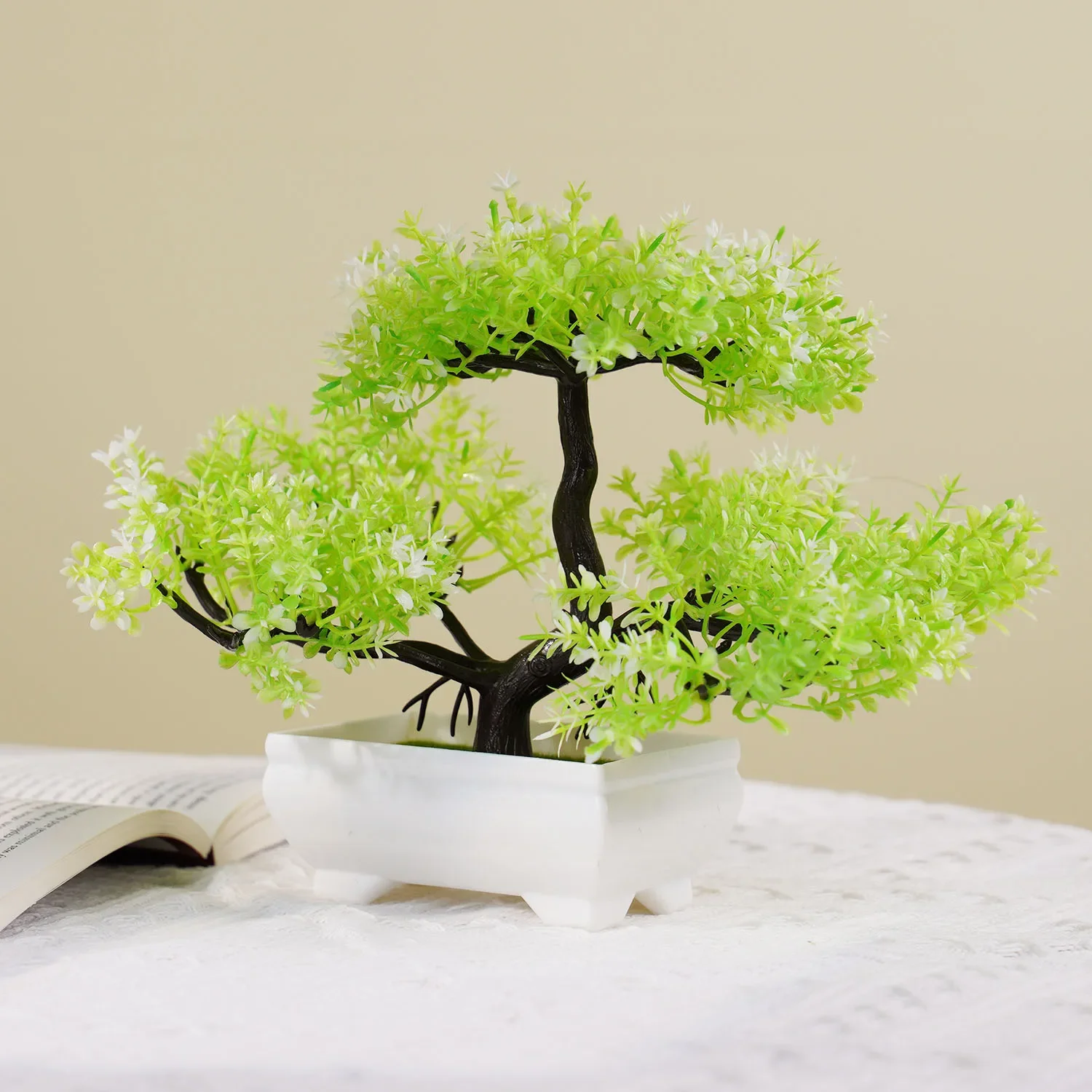 

Artificial Flowers Bonsai Small Tree, Faux Plants Simulation Pot, Fake Flowers Table Potted Ornaments for Hotel, Garden, Home De