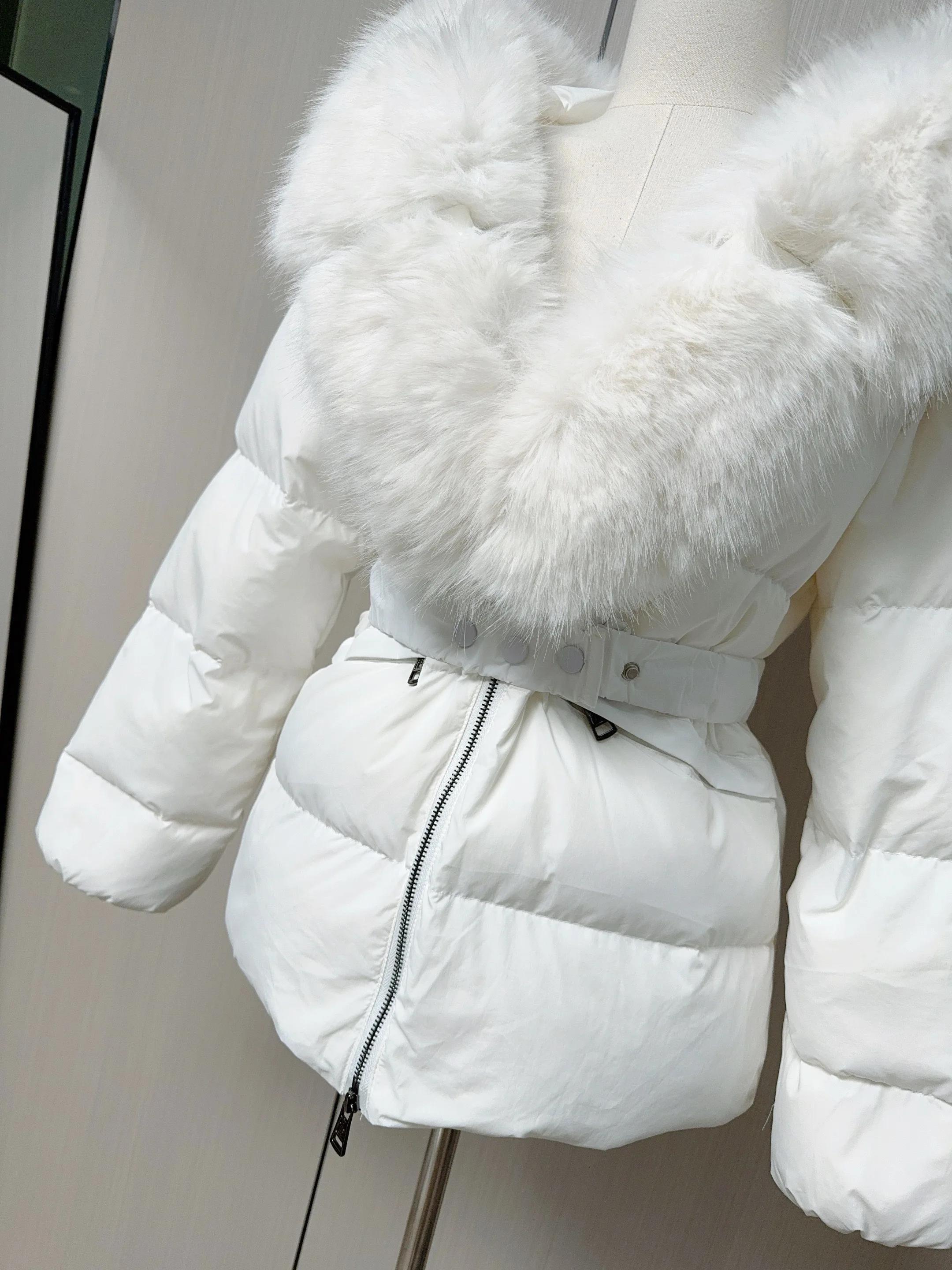 المرأة الخريف الشتاء شارع العليا فو الثعلب الفراء تقليم مقنعين الأبيض بطة أسفل معطف سيدة الشارع الشهير الدافئة طويلة الأكمام أسفل أبلى #4