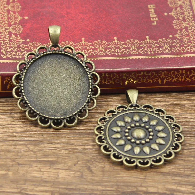 2 szt. Nowa moda 30mm rozmiar wewnętrzny antyczny brąz kolor srebrny klasyczny okrągły styl słońca Cabochon ustawienie podstawy Charms wisiorek — zdjęcie 4