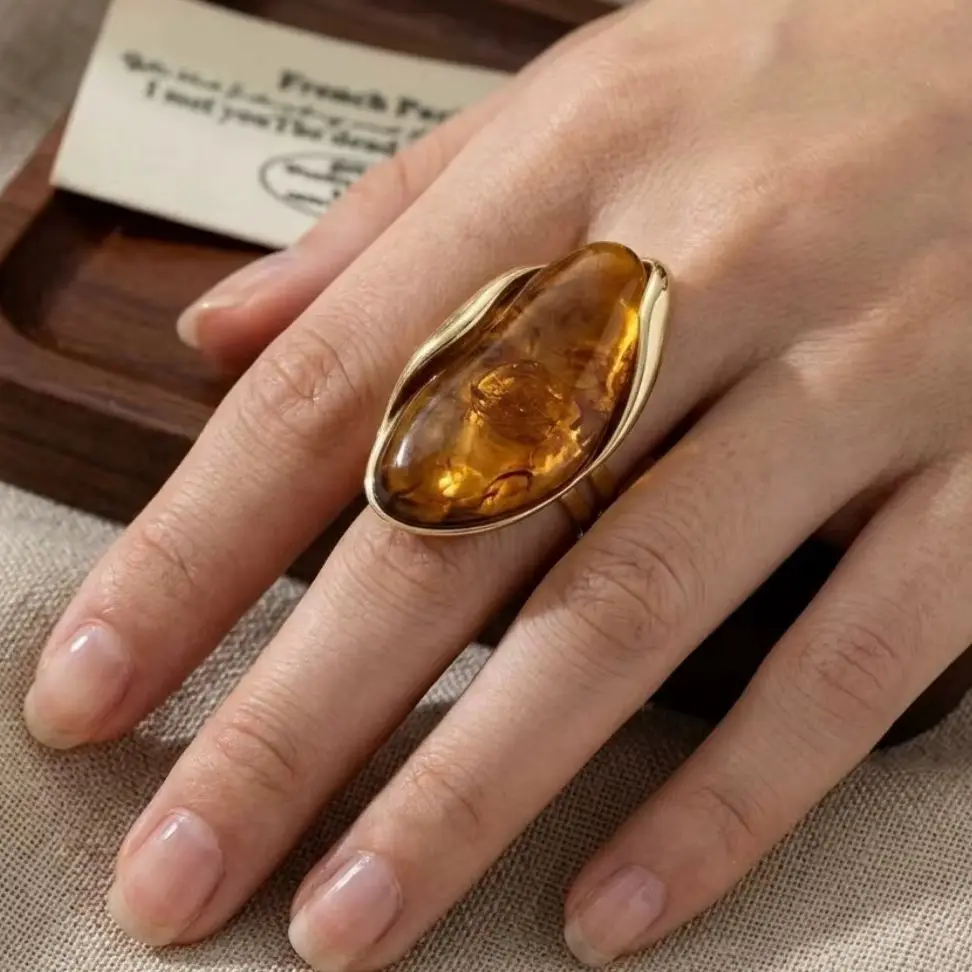 Light Luxury Metal Wrapped Resin Ring Adjustable Open Finger Ring Versatile Hand Decor For Multiple Occasion Outfits Women Jewel