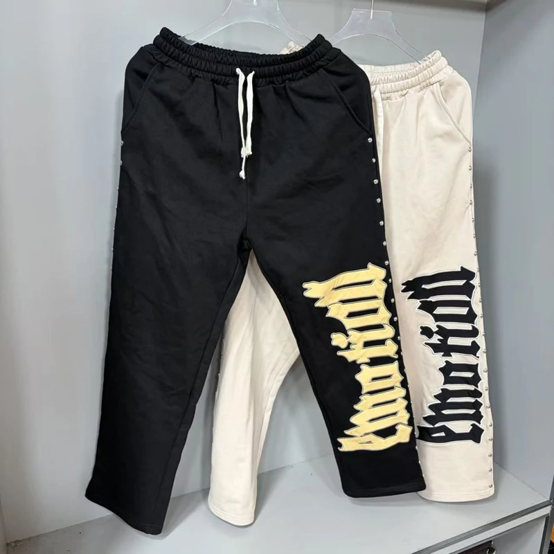 الرجال الخريف الشتاء كل مباراة سراويل تقليدية مختلطة العواطف Sweatpants عالية الجودة التطريز رسالة برشام الرباط بنطلون
