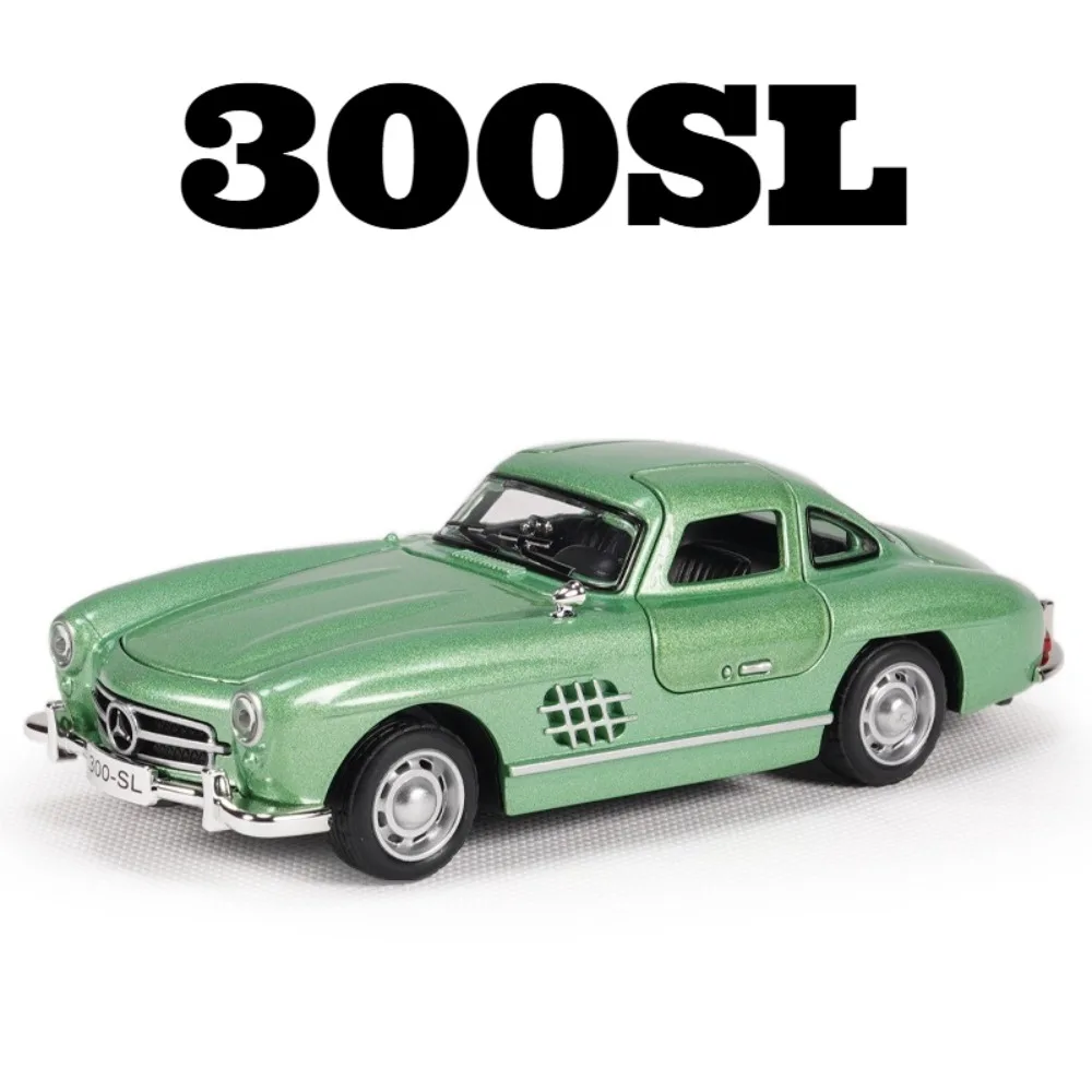 1:32 스케일 300SL 500K 자동차 모형 장난감 사운드 라이트 도어 오픈 합금 바디 휠 스티어링 차량 모형 홈 장식 선물