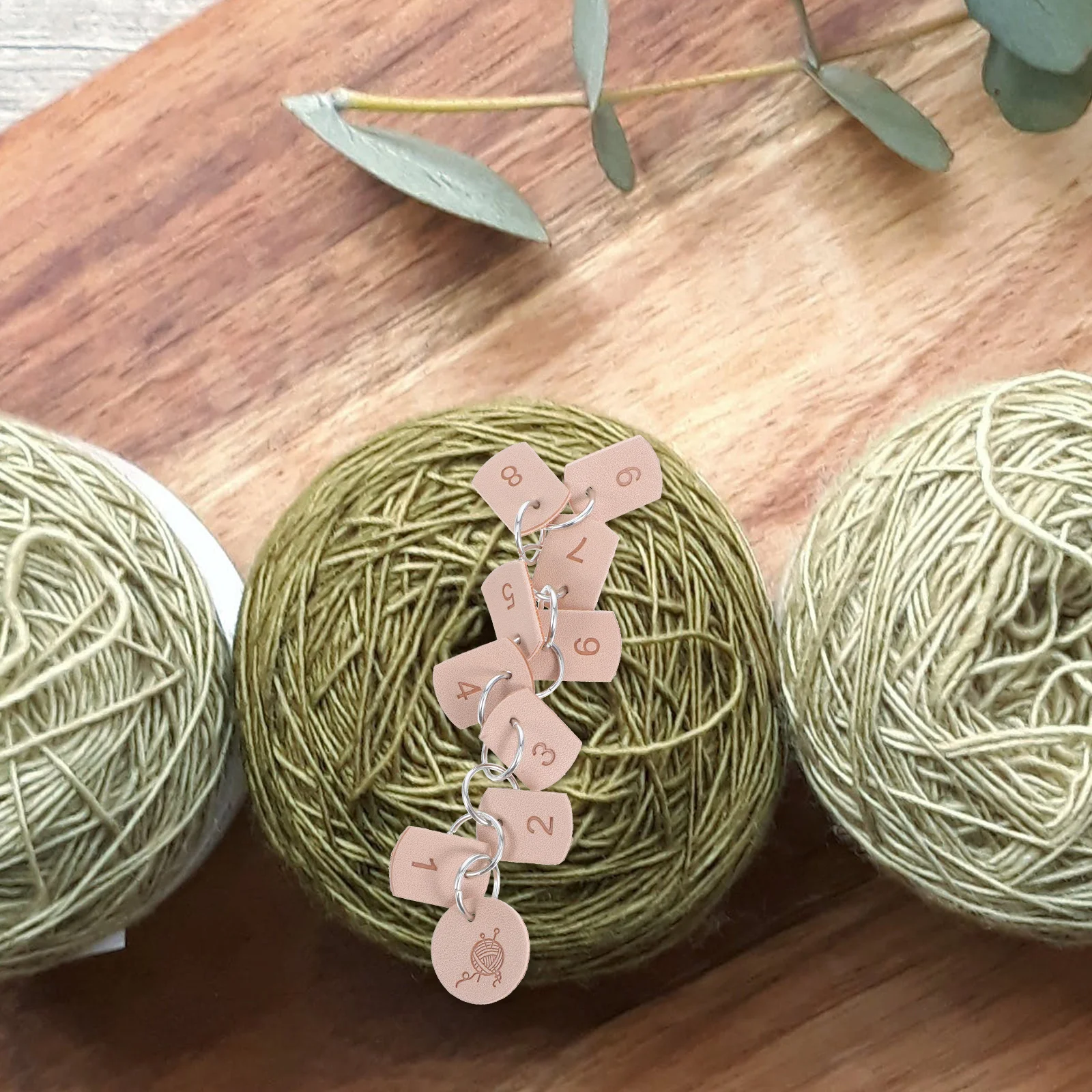 

PU Numbered Stitch Marker Chain Locking Row Counter Knitting Crocheting Accessories Durable Iron Craft Tool