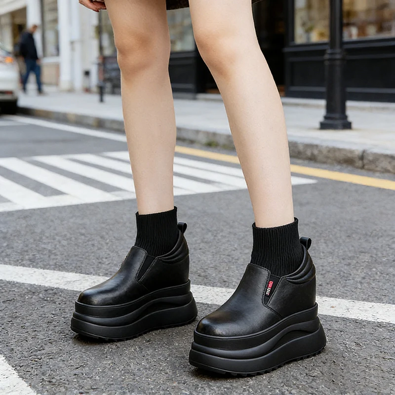 

2026 Spring Super High Height Increasing Shoes 13cm Genuine Leather Black White Shoes Brand Women Casual Small Size 34 DX793