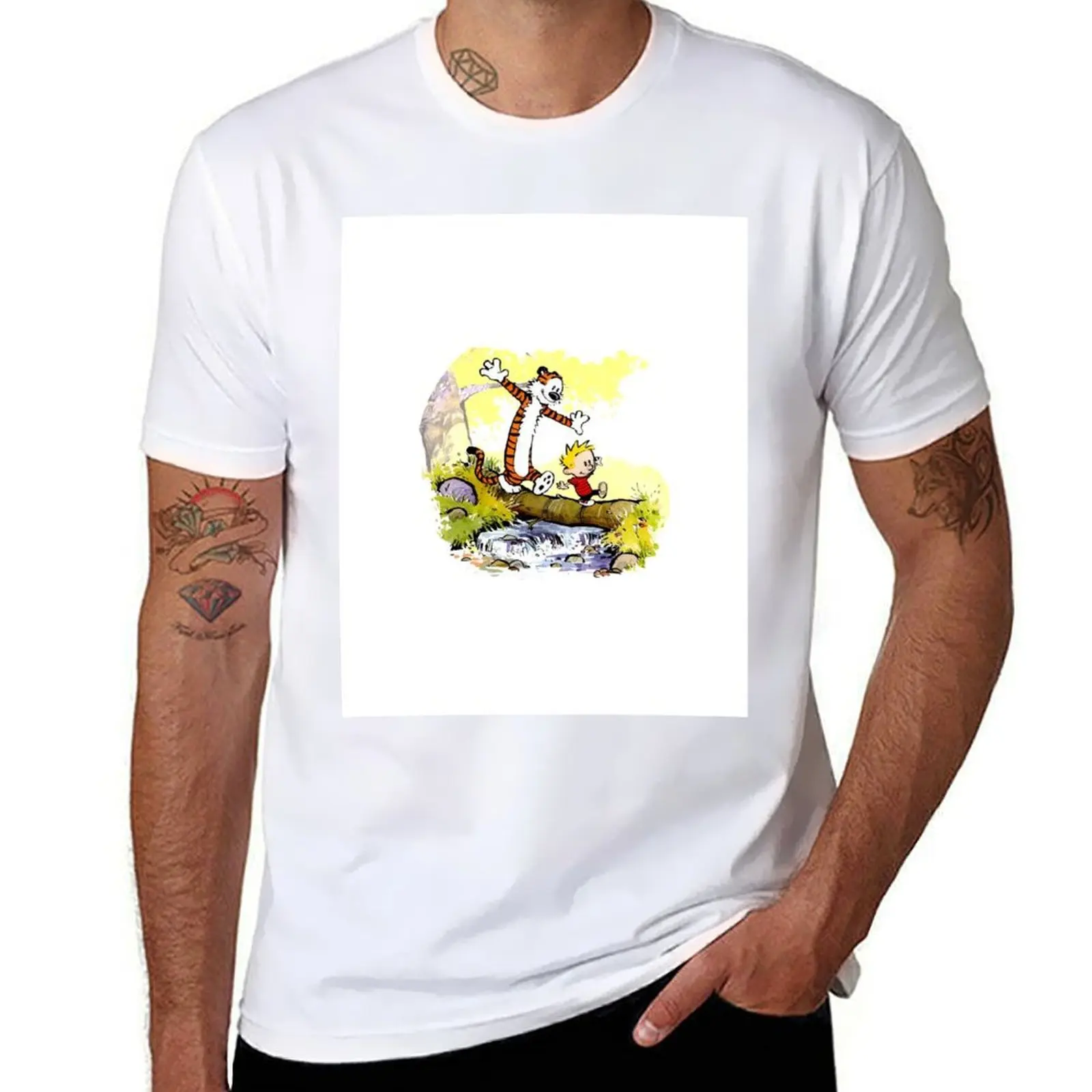 

Calvin & Hobbes T-Shirt Festival Short Sleeve T-Shirt