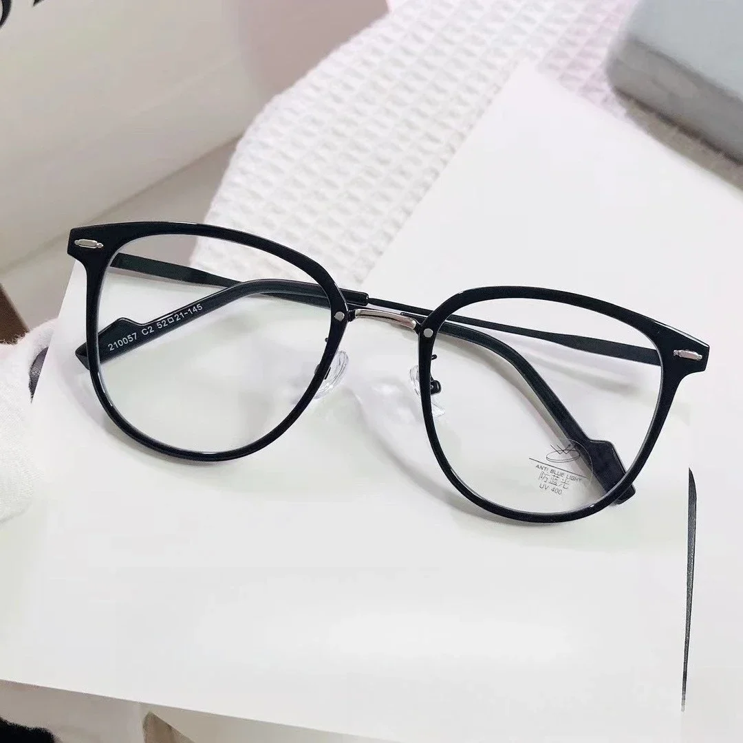 

‌Jet Black Retro Glasses Gold Accents Rx-Ready Lightweight Frame | Unisex Trendy Eyewear for All-Day Wear