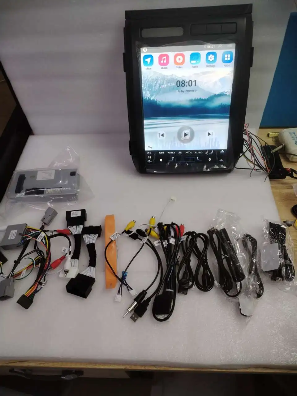 

Экран Android для Ford F150 Raptor 2009-2012, автомобильная мультимедийная система, видеоплеер, GPS-навигация, CarPlay, умные автомобильные системы