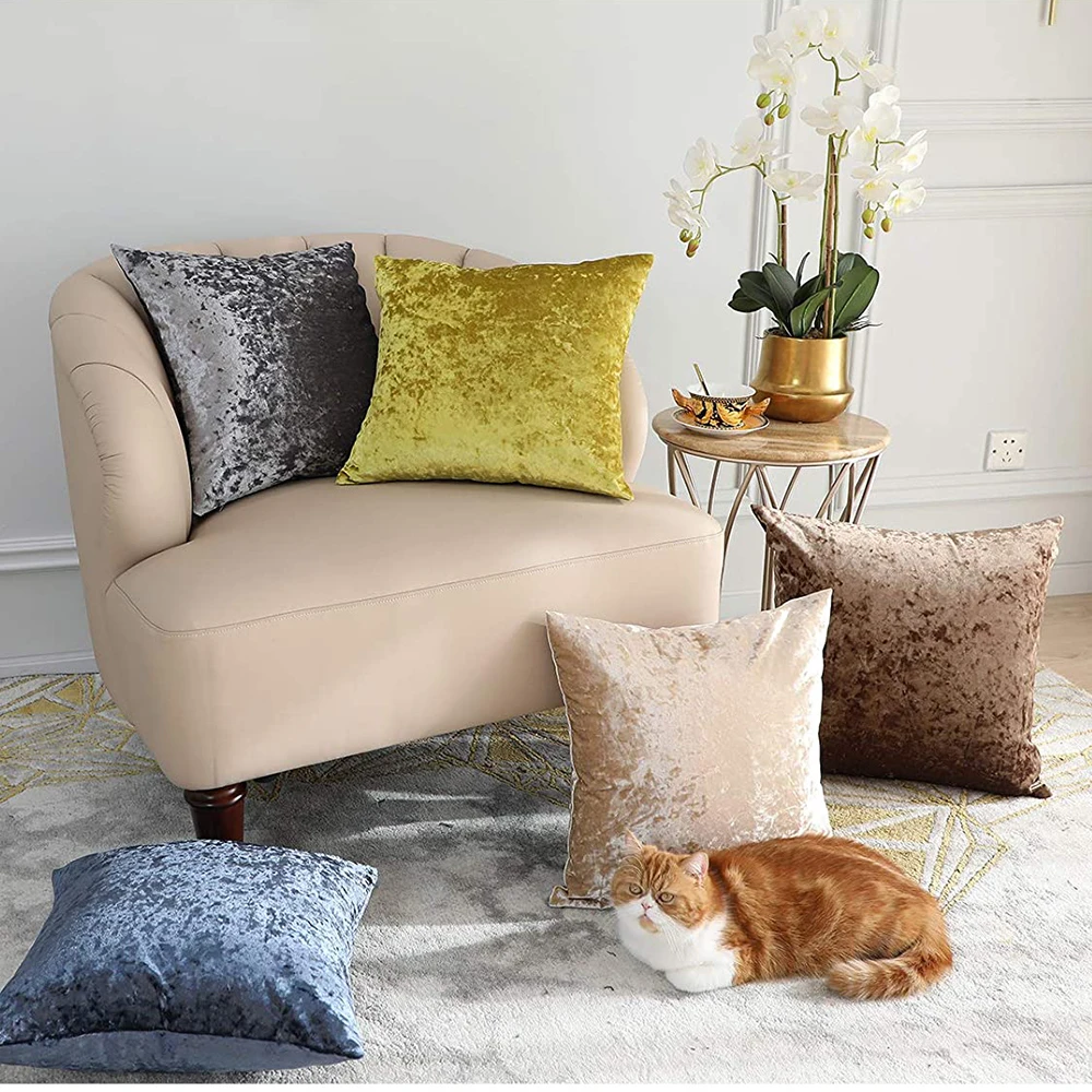 

Custom 45/50/60/70cm Ice Velvet Cushion Covers